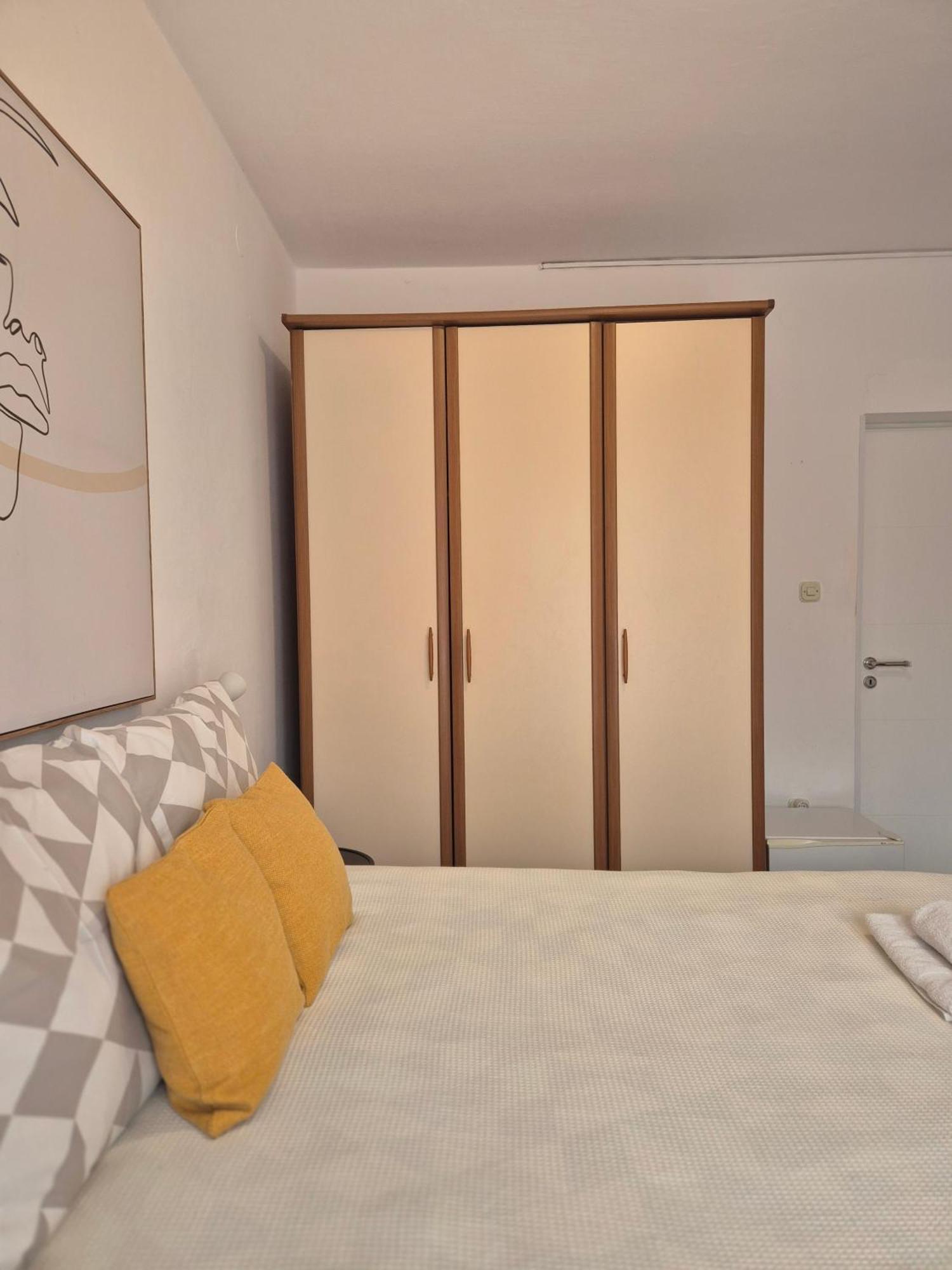 Apartments&Rooms Ivana Rovinj Kamer foto
